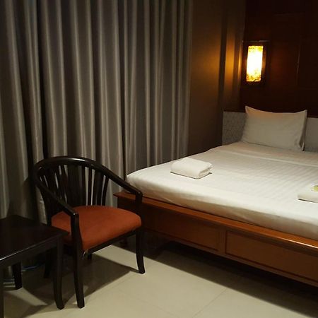 W 21 Hotel Bangkok Exterior foto